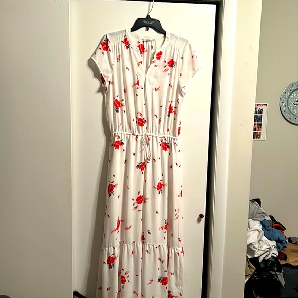 GAP Dresses & Skirts - 🤩MAXI DRESS🤩 Floral Print- LIKE NEW!!!